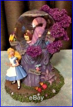 SALE! RARE Disney Alice In Wonderland Cheshire Cat Musical Globe(light's up)
