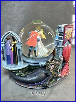 Sleeping Beauty Snow Globe Musical Once Upon A Dream Walt Disney 2057/10,000