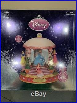 Super Rare Disney Princess Gazebo Lighted Musical Snow Globe Snowglobe Brand New