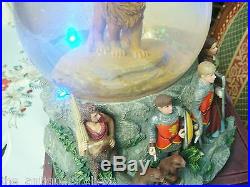 The Chronicles of Narnia Snow Globe by Disney, Musical box, lights & movement8