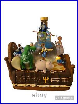 Ultra Rare Toy Story Snow Globe Disney Music Box Andy's Bed Woody Bo-peep