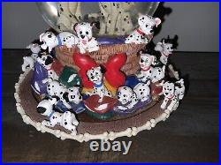 VTG 1989 Disney 101 Dalmatians'Pillow Fight' Musical Snow Globe withMovement RARE