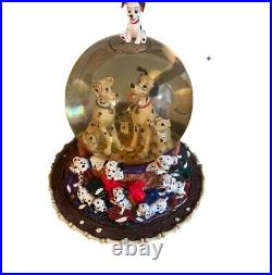 Vintage 1989 Disney 101 Dalmatians Musical Rotating Snow Globe SEE VIDEO