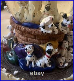 Vintage 1989 Disney 101 Dalmatians Musical Rotating Snow Globe SEE VIDEO