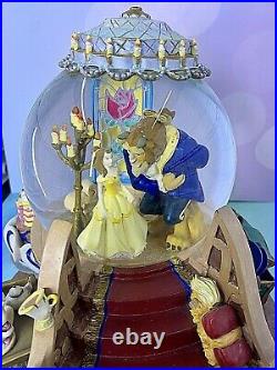 Vintage 1991 Disney Beauty and The Beast Musical Snow Globe With Fireplace NWOT