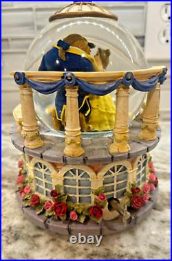 Vintage Beauty and the Beast Rose Garden Musical Snow Globe Pristine Condition