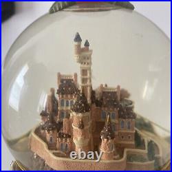 Vintage Disney Beauty & the Beast Castle Musical Theme Song Snow Globe 1991 EUC