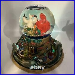 Vintage Disney Little Mermaid Musical Water Globe Ariel Lights Up And Sings