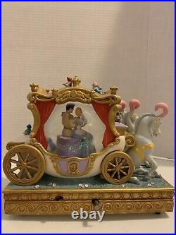 Vintage Disney Musical Light Up Snow Globe Cinderella Carriage Horses Retired