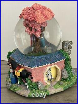 Vintage Disney Musical Snow Globe Mulan Reflection Music Box Mushu Shang