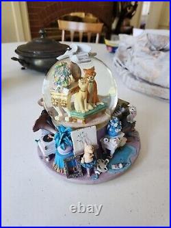 Vintage Disney The Aristocats Musical Snow Globe Everybody Wants To Be A Cat Box