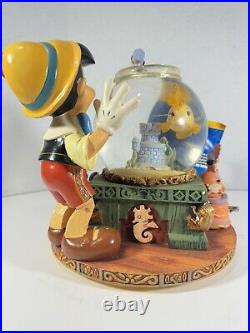 Vtg Disney Pinocchio Toyland Fishbowl Cleo Figoro Musical Snow Globe With Box