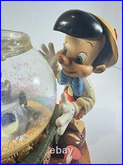 Vtg Disney Pinocchio Toyland Fishbowl Cleo Figoro Musical Snow Globe With Box