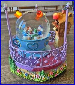 Walt Disney Donald Duck Tea Cup Ride Large Musical Snow Globe with Box