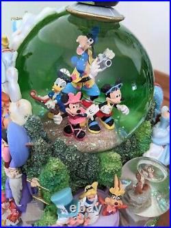 Walt Disney Monorail Musical Snow Globe Mickey 4 Parks Large Zip-A-Dee-Doo-Dah