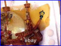 Walt Disney Peter Pan Pirate Ship Musical Water Globe