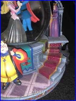 Walt Disneys Sleeping Beauty 40th Anniversary Light-Up Musical Snow Globe