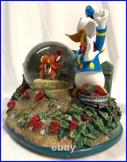 Working Donald Duck Song Disney Musical Snow Globe Donald, Chip & Dale #96022