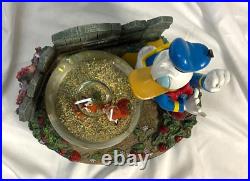 Working Donald Duck Song Disney Musical Snow Globe Donald, Chip & Dale #96022