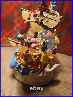 World of Disney Magical Gathering Ship A Whole New World Musical Snow Globe